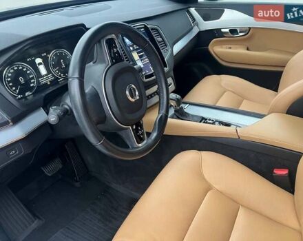 Серый Вольво ХС90, объемом двигателя 2 л и пробегом 143 тыс. км за 26500 $, фото 25 на Automoto.ua