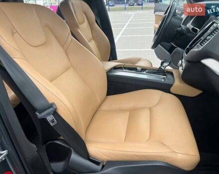 Серый Вольво ХС90, объемом двигателя 2 л и пробегом 143 тыс. км за 26500 $, фото 28 на Automoto.ua