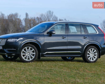 Сірий Вольво ХС90, об'ємом двигуна 1.97 л та пробігом 72 тис. км за 34000 $, фото 5 на Automoto.ua