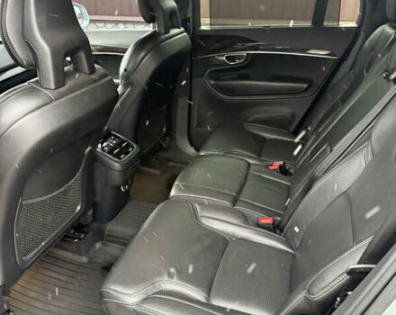 Серый Вольво ХС90, объемом двигателя 1.97 л и пробегом 200 тыс. км за 32000 $, фото 8 на Automoto.ua