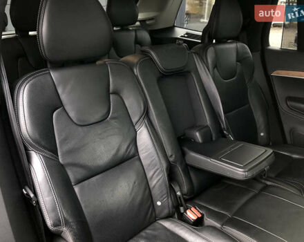 Серый Вольво ХС90, объемом двигателя 1.97 л и пробегом 85 тыс. км за 43000 $, фото 31 на Automoto.ua