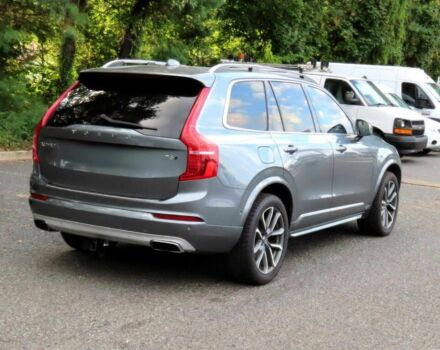 Серый Вольво ХС90, объемом двигателя 2 л и пробегом 37 тыс. км за 8500 $, фото 2 на Automoto.ua