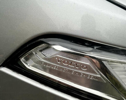 Серый Вольво ХС90, объемом двигателя 2 л и пробегом 34 тыс. км за 25500 $, фото 32 на Automoto.ua