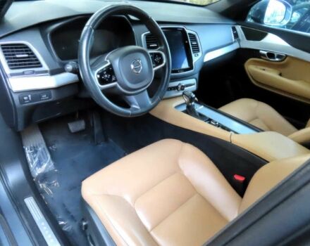 Серый Вольво ХС90, объемом двигателя 2 л и пробегом 37 тыс. км за 8500 $, фото 4 на Automoto.ua