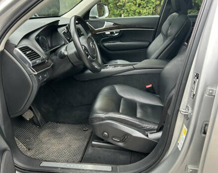 Серый Вольво ХС90, объемом двигателя 2 л и пробегом 34 тыс. км за 25500 $, фото 11 на Automoto.ua