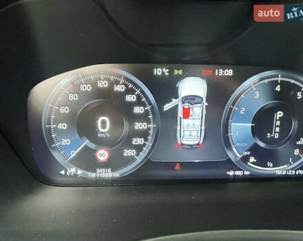 Серый Вольво ХС90, объемом двигателя 2 л и пробегом 34 тыс. км за 25500 $, фото 13 на Automoto.ua