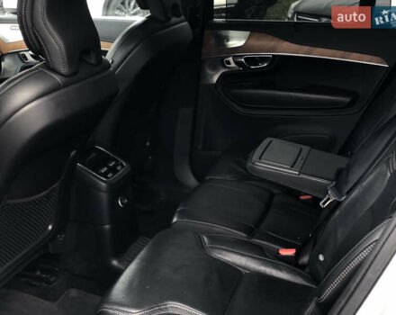 Серый Вольво ХС90, объемом двигателя 1.97 л и пробегом 85 тыс. км за 43000 $, фото 26 на Automoto.ua