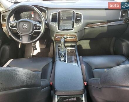 Серый Вольво ХС90, объемом двигателя 1.97 л и пробегом 60 тыс. км за 8000 $, фото 7 на Automoto.ua