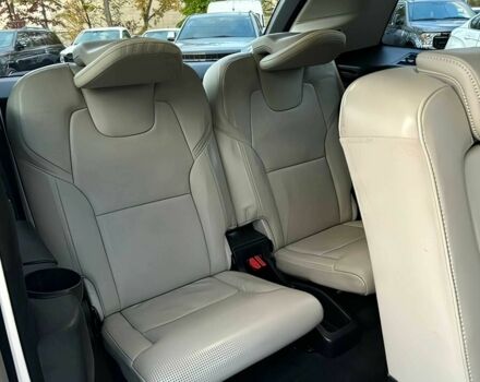 Вольво ХС90 2019 в Черкассах на Automoto.ua Серый Вольво ХС90, объемом двигателя 2 л и пробегом 35 тыс. км за 21000 $, фото 10 на Automoto.ua