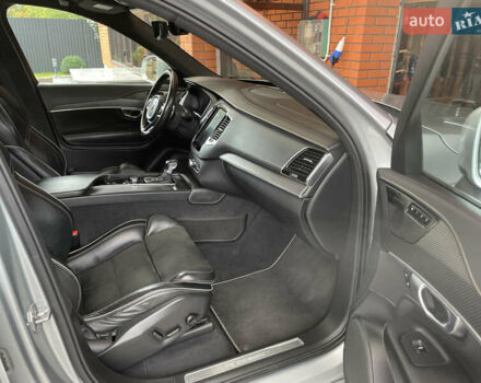 Серый Вольво ХС90, объемом двигателя 2 л и пробегом 82 тыс. км за 28900 $, фото 11 на Automoto.ua