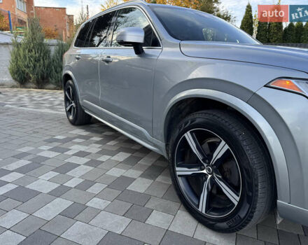 Серый Вольво ХС90, объемом двигателя 2 л и пробегом 82 тыс. км за 28999 $, фото 18 на Automoto.ua