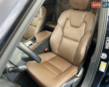 Серый Вольво ХС90, объемом двигателя 1.97 л и пробегом 99 тыс. км за 32999 $, фото 31 на Automoto.ua