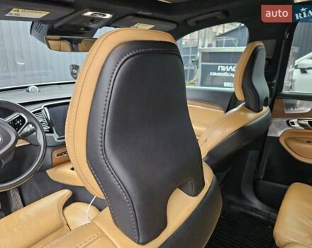 Серый Вольво ХС90, объемом двигателя 1.97 л и пробегом 100 тыс. км за 37500 $, фото 31 на Automoto.ua