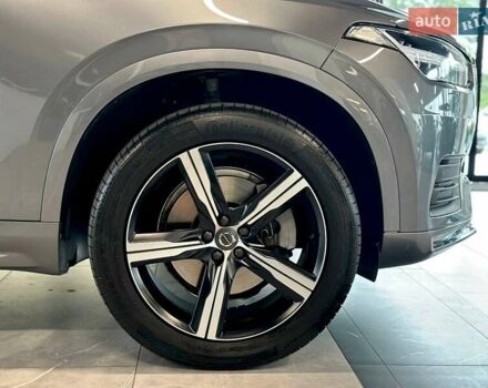 Вольво ХС90 2019 в Львове на Automoto.ua Серый Вольво ХС90, объемом двигателя 1.97 л и пробегом 117 тыс. км за 36900 $, фото 4 на Automoto.ua