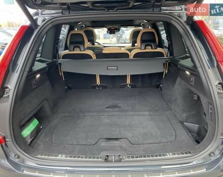 Сірий Вольво ХС90, об'ємом двигуна 1.97 л та пробігом 186 тис. км за 37500 $, фото 7 на Automoto.ua