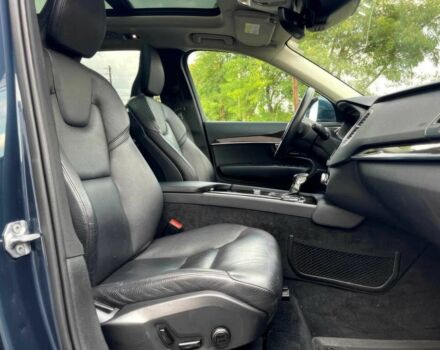 Вольво ХС90 2019 в Житомире на Automoto.ua Серый Вольво ХС90, объемом двигателя 2 л и пробегом 45 тыс. км за 19000 $, фото 9 на Automoto.ua