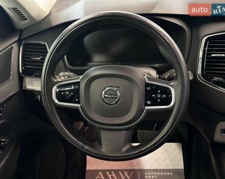 Вольво ХС90 2019 в Львове на Automoto.ua Серый Вольво ХС90, объемом двигателя 1.97 л и пробегом 117 тыс. км за 36900 $, фото 34 на Automoto.ua