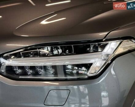 Вольво ХС90 2019 в Львове на Automoto.ua Серый Вольво ХС90, объемом двигателя 1.97 л и пробегом 117 тыс. км за 36900 $, фото 11 на Automoto.ua