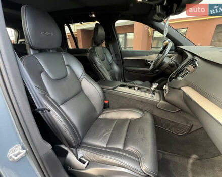 Серый Вольво ХС90, объемом двигателя 2 л и пробегом 143 тыс. км за 40400 $, фото 68 на Automoto.ua