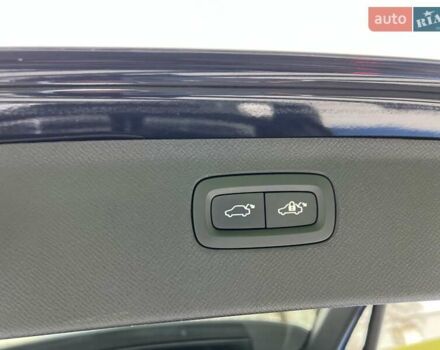 Серый Вольво ХС90, объемом двигателя 1.97 л и пробегом 99 тыс. км за 32999 $, фото 18 на Automoto.ua