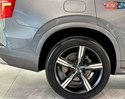 Вольво ХС90 2019 в Львове на Automoto.ua Серый Вольво ХС90, объемом двигателя 1.97 л и пробегом 117 тыс. км за 36900 $, фото 7 на Automoto.ua