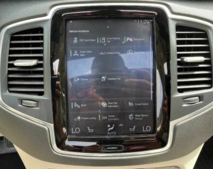 Вольво ХС90 2019 у Житомирі на Automoto.ua Сірий Вольво ХС90, об'ємом двигуна 2 л та пробігом 35 тис. км за 7900 $, фото 8 на Automoto.ua