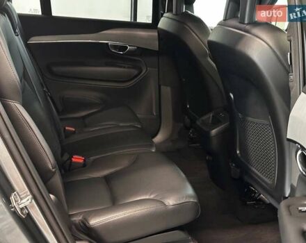 Вольво ХС90 2019 в Львове на Automoto.ua Серый Вольво ХС90, объемом двигателя 1.97 л и пробегом 117 тыс. км за 36900 $, фото 33 на Automoto.ua