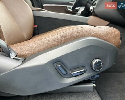 Серый Вольво ХС90, объемом двигателя 1.97 л и пробегом 99 тыс. км за 32999 $, фото 49 на Automoto.ua