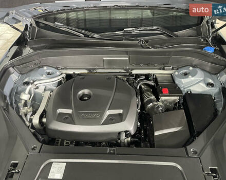 Серый Вольво ХС90, объемом двигателя 1.97 л и пробегом 184 тыс. км за 32999 $, фото 11 на Automoto.ua