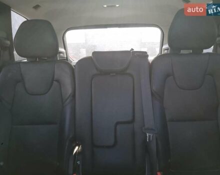 Серый Вольво ХС90, объемом двигателя 1.97 л и пробегом 60 тыс. км за 8000 $, фото 9 на Automoto.ua