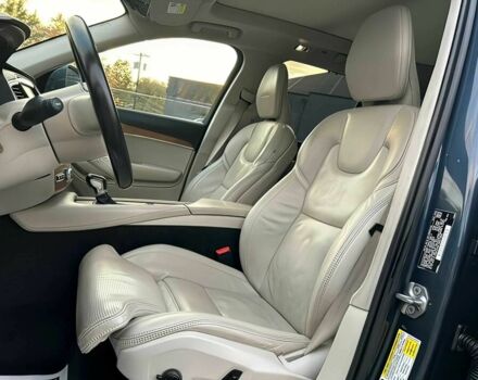 Серый Вольво ХС90, объемом двигателя 2 л и пробегом 35 тыс. км за 14800 $, фото 8 на Automoto.ua