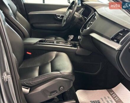 Вольво ХС90 2019 в Львове на Automoto.ua Серый Вольво ХС90, объемом двигателя 1.97 л и пробегом 117 тыс. км за 36900 $, фото 36 на Automoto.ua