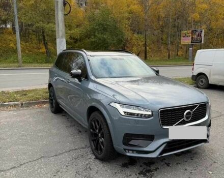 Серый Вольво ХС90, объемом двигателя 2 л и пробегом 98 тыс. км за 32750 $, фото 2 на Automoto.ua