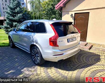 Серый Вольво ХС90, объемом двигателя 2 л и пробегом 96 тыс. км за 37500 $, фото 1 на Automoto.ua