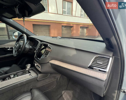 Серый Вольво ХС90, объемом двигателя 2 л и пробегом 143 тыс. км за 40400 $, фото 72 на Automoto.ua