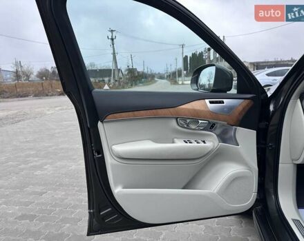 Вольво ХС90 2019 в Львове на Automoto.ua Серый Вольво ХС90, объемом двигателя 2 л и пробегом 146 тыс. км за 48486 $, фото 42 на Automoto.ua