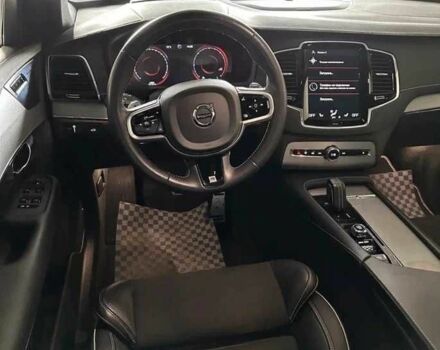 Серый Вольво ХС90, объемом двигателя 2 л и пробегом 98 тыс. км за 32750 $, фото 3 на Automoto.ua