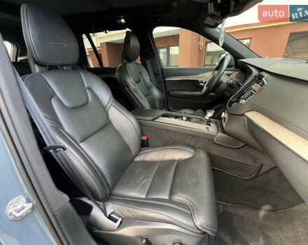 Серый Вольво ХС90, объемом двигателя 2 л и пробегом 143 тыс. км за 40400 $, фото 69 на Automoto.ua