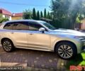 Серый Вольво ХС90, объемом двигателя 2 л и пробегом 96 тыс. км за 37500 $, фото 3 на Automoto.ua
