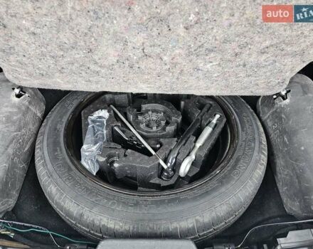 Серый Вольво ХС90, объемом двигателя 1.97 л и пробегом 100 тыс. км за 37500 $, фото 36 на Automoto.ua