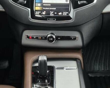 Сірий Вольво ХС90, об'ємом двигуна 1.97 л та пробігом 150 тис. км за 38500 $, фото 26 на Automoto.ua