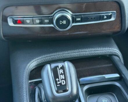 Серый Вольво ХС90, объемом двигателя 2 л и пробегом 41 тыс. км за 11600 $, фото 14 на Automoto.ua