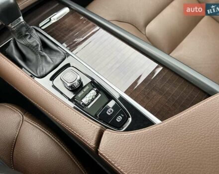 Серый Вольво ХС90, объемом двигателя 1.97 л и пробегом 99 тыс. км за 32999 $, фото 38 на Automoto.ua