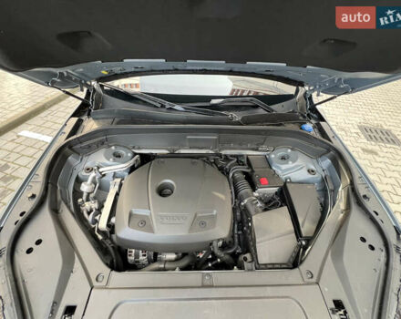 Серый Вольво ХС90, объемом двигателя 2 л и пробегом 143 тыс. км за 40400 $, фото 93 на Automoto.ua