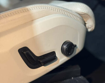 Серый Вольво ХС90, объемом двигателя 2 л и пробегом 93 тыс. км за 49999 $, фото 28 на Automoto.ua