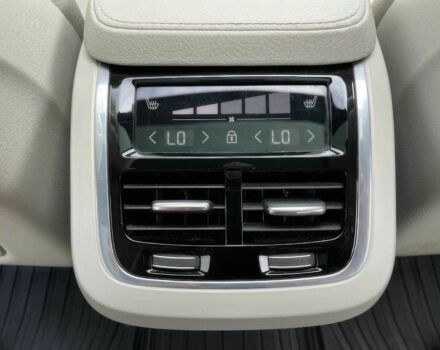 Вольво ХС90 2019 у Житомирі на Automoto.ua Сірий Вольво ХС90, об'ємом двигуна 2 л та пробігом 35 тис. км за 7900 $, фото 10 на Automoto.ua