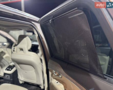 Серый Вольво ХС90, объемом двигателя 2 л и пробегом 93 тыс. км за 49999 $, фото 45 на Automoto.ua