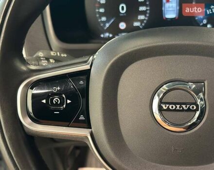 Вольво ХС90 2019 в Львове на Automoto.ua Серый Вольво ХС90, объемом двигателя 1.97 л и пробегом 117 тыс. км за 36900 $, фото 18 на Automoto.ua