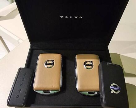 Серый Вольво ХС90, объемом двигателя 1.97 л и пробегом 100 тыс. км за 37500 $, фото 27 на Automoto.ua