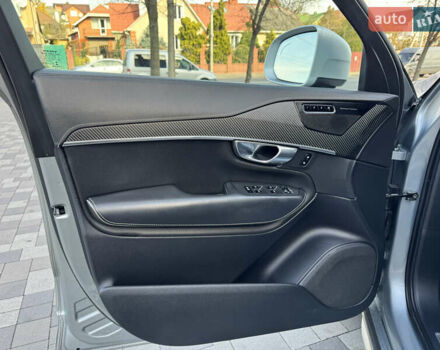 Серый Вольво ХС90, объемом двигателя 2 л и пробегом 82 тыс. км за 28999 $, фото 23 на Automoto.ua